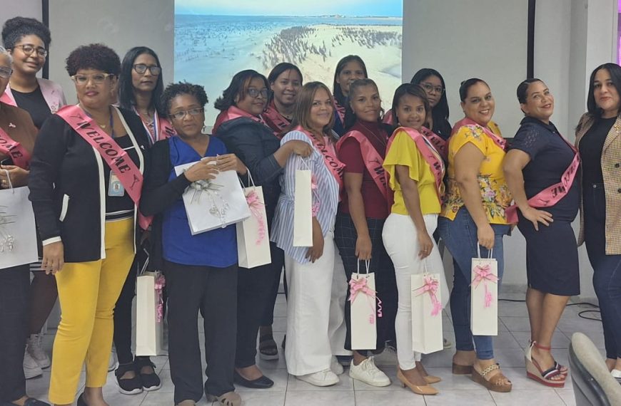  Centro de Gastroenterología de la Ciudad Sanitaria Dr. Luis E. Aybar celebra el Día de la Secretaria