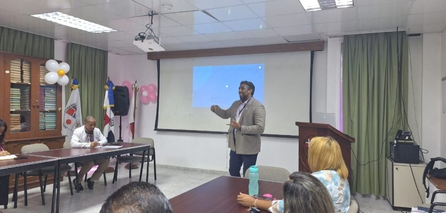 Centro de Gastroenterología recibe capacitación sobre sobre la nueva implementación del Manual de Identidad Hospitalaria