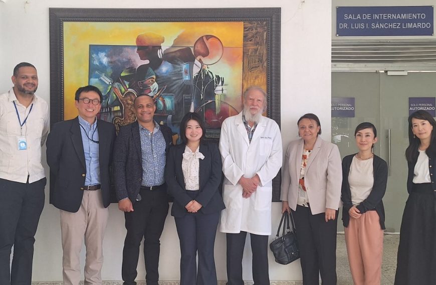 Centro de Gastroenterología recibe delegación de la Agencia de Cooperación Internacional del Japón (JICA)