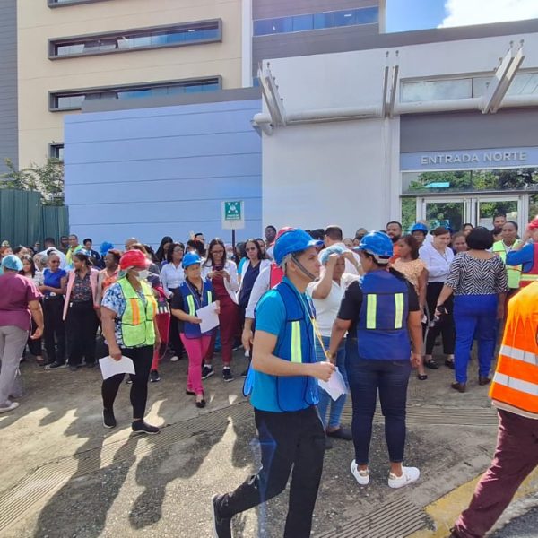 Centro de Gastroenterolog&iacute;a participa en el 5to Simulacro Nacional de Evacuaci&oacute;n por Terremoto
